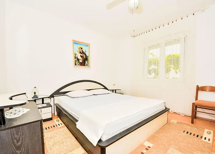 Tino-1 By Interhome