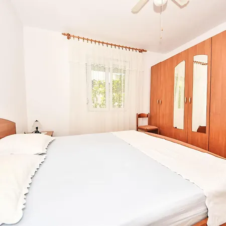 Tino-1 By Interhome * Pag Town