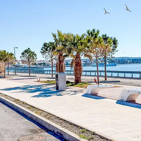 Tino-1 By Interhome Appartamento Pag Town