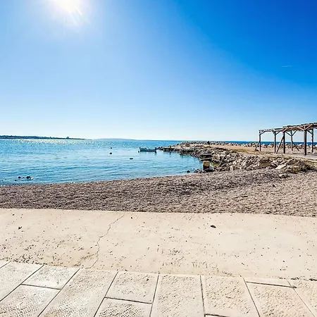 Appartamento Tino-1 By Interhome Pag Town